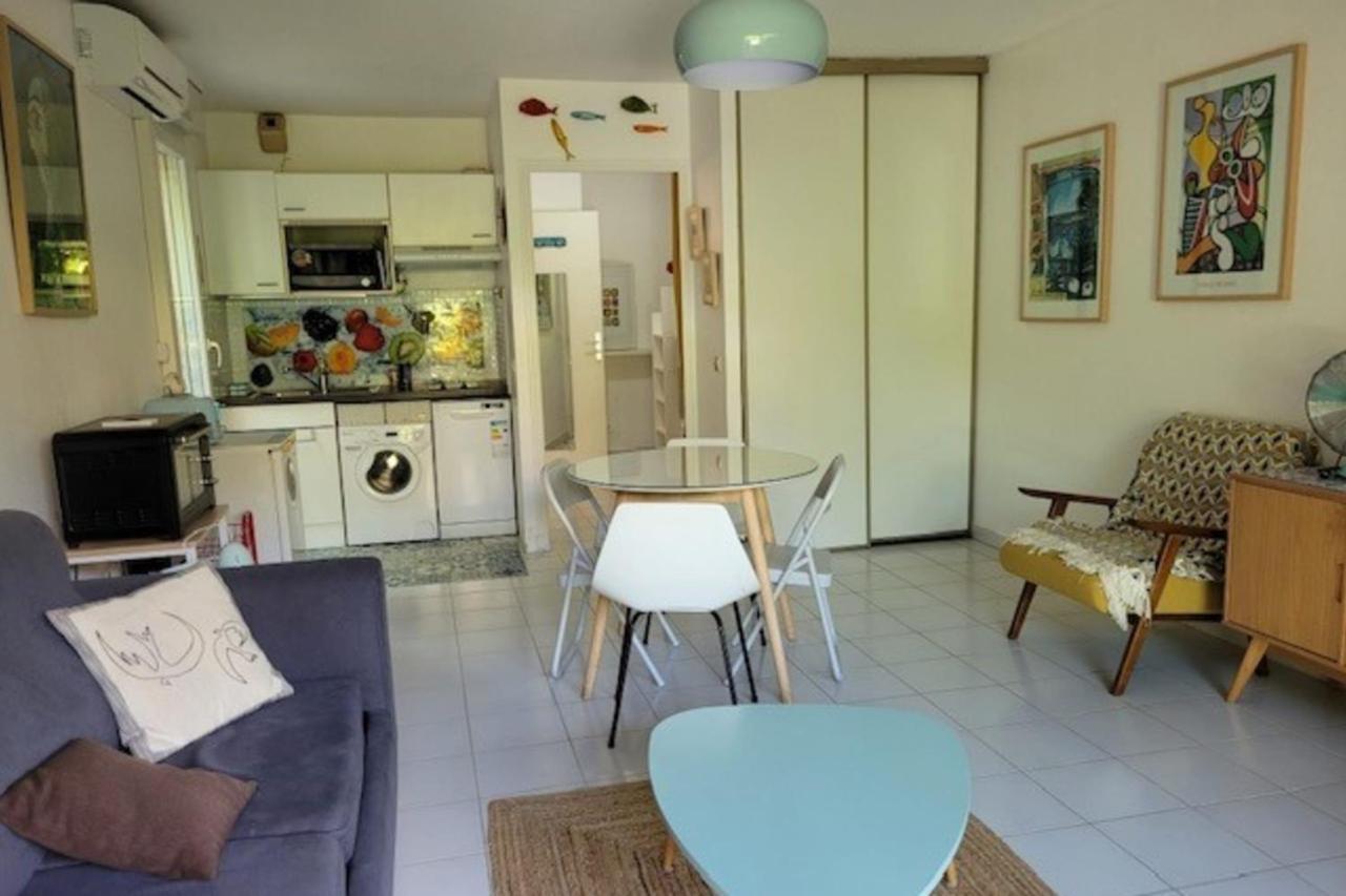Nice Studio 30 M With Terrace And Pool Antibes Eksteriør bilde